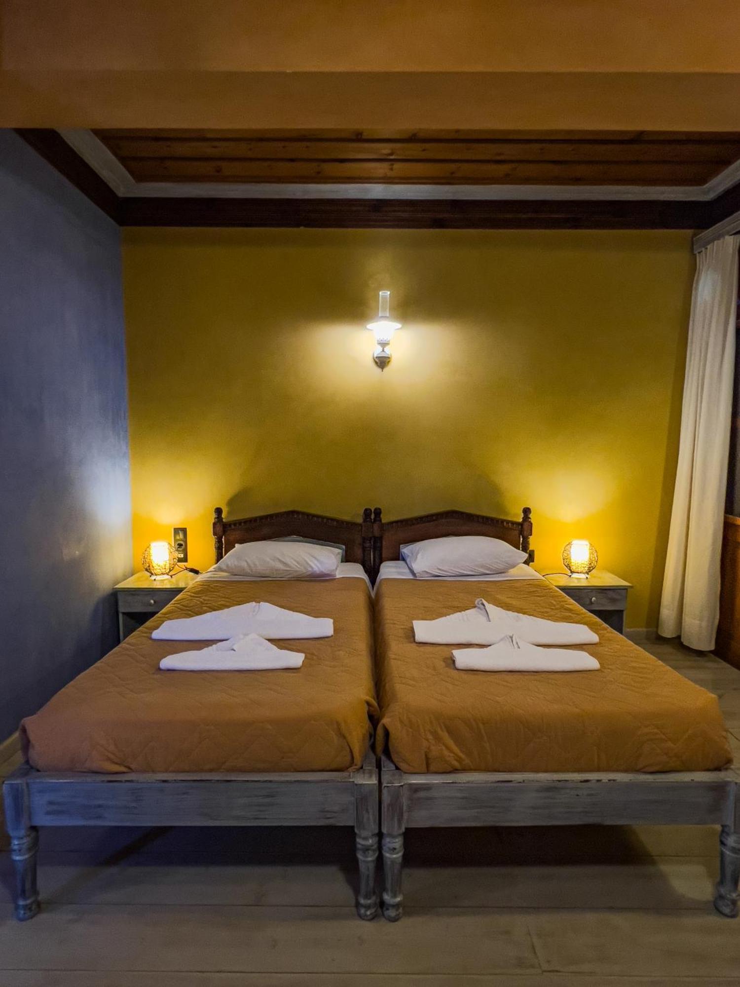 Agnanti Studios Meyísti Habitación foto